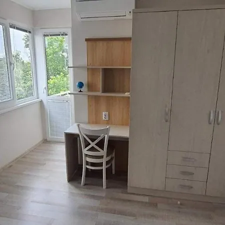 Perfect Cozy Varna